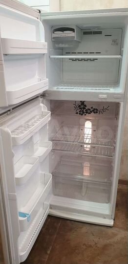 1-к. квартира, 42 м², 9/12 эт.