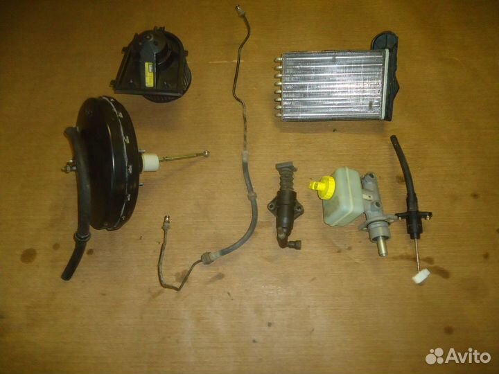 1JD819031 радиатор отопителя Skoda Octavia A4 Tour