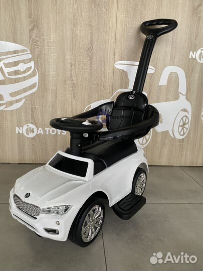 Машинка каталка (толокар) BMW