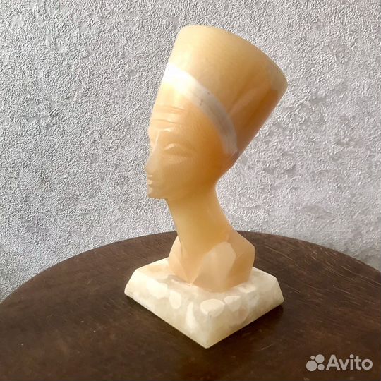 Подсвечник стекло. Бюст Нефертити оникс, винтаж