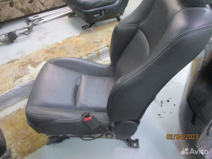 Прадо 150 сиденье переднее правое