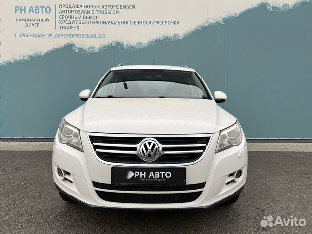 Volkswagen Tiguan 2.0 AT, 2010, 118 000 км с пробегом, цена 1250000 руб.