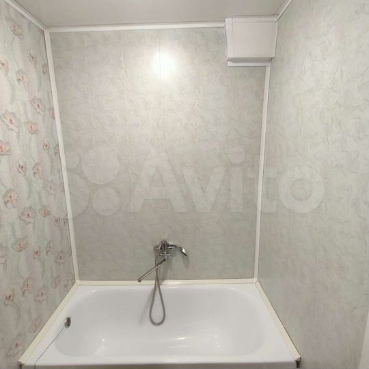 Комната 18,1 м² в 2-к., 3/5 эт.