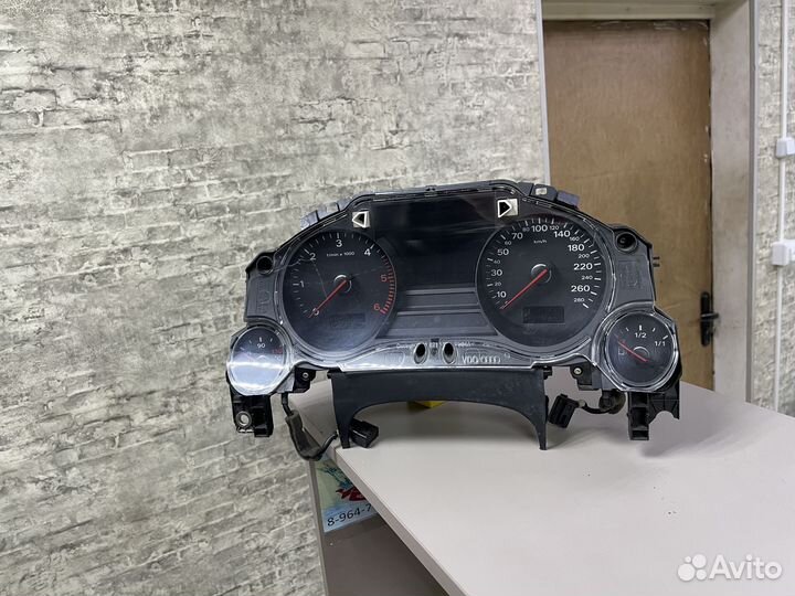 Панель приборов Ауди А8 4Е Д3 TDI