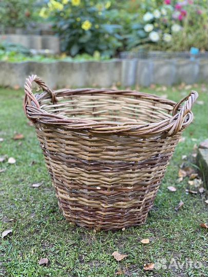 Корзина плетёная большая