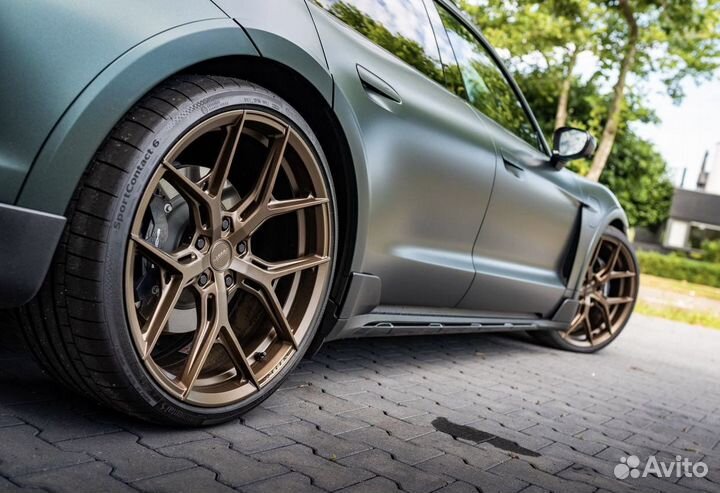 Кованые диски R21 для Porsche Taycan