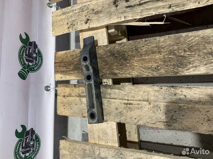 Кронштейн кабины Scania 6 DC13 148/450HP 2017