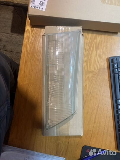 Стекло фары правое Nexia c 1995