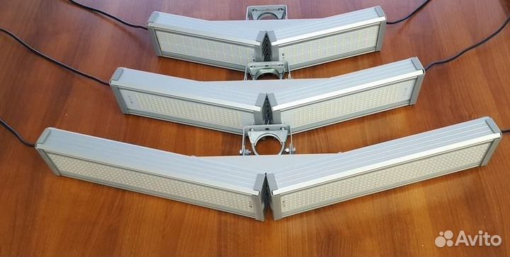 Уличный светодиодный светильник Галочка