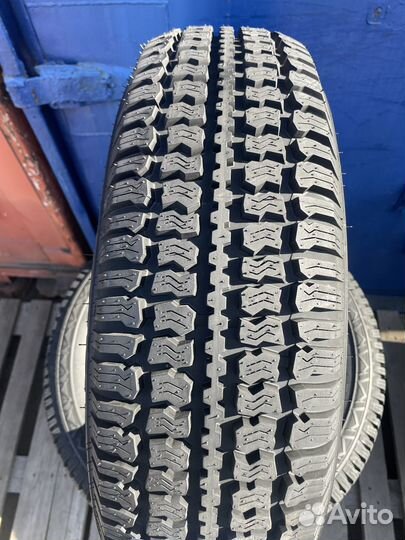 Winrun Magnum Flame WR-16 205/75 R15 97Q