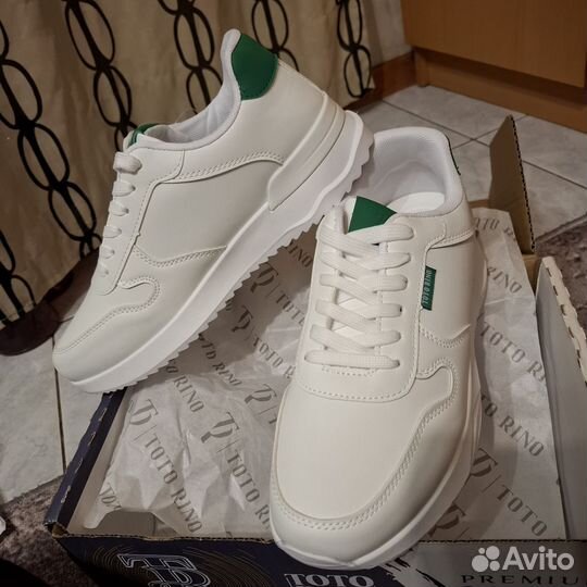 Кроссовки мужские