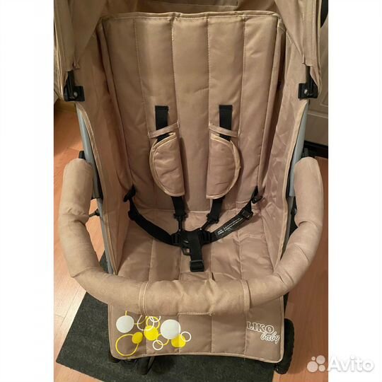 Прогулочная коляска liko baby