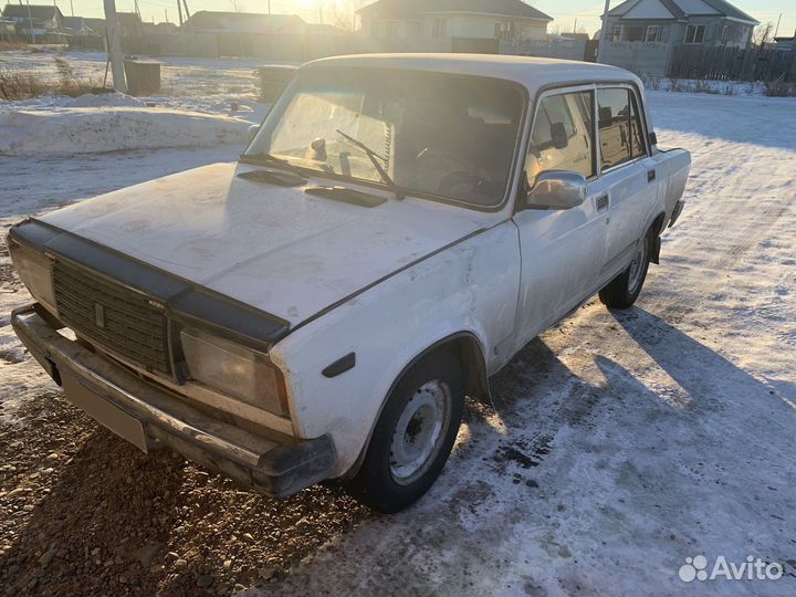 ВАЗ 2107 1.6 МТ, 2007, битый, 100 000 км