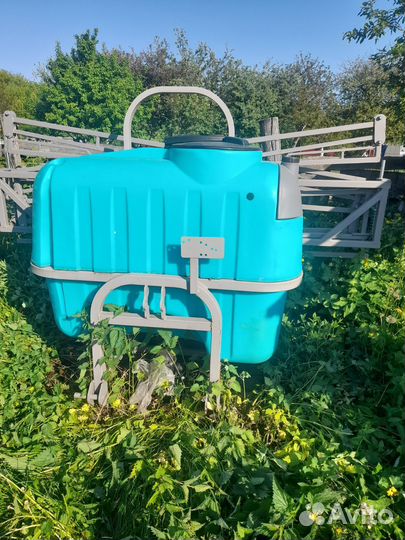 Опрыскиватель навесной он 600 бу