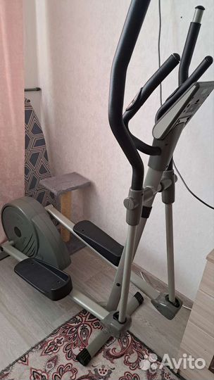 Эллиптический тренажер torneo