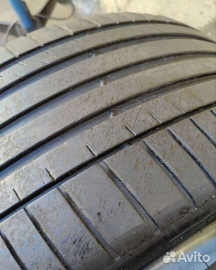 Michelin Pilot Sport 4 SUV 275/40 R22 108Y