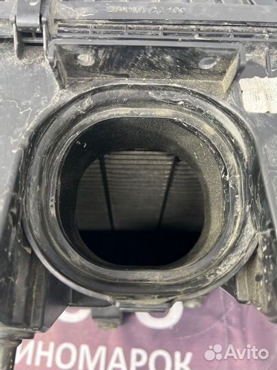 Корпус воздушного фильтра Kia Mohave 2 D6EB