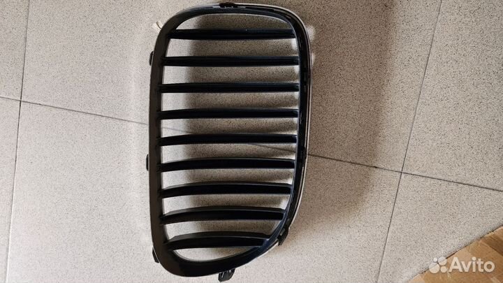 Решетка радиатора Ноздри BMW F01 F02 рестайлинг