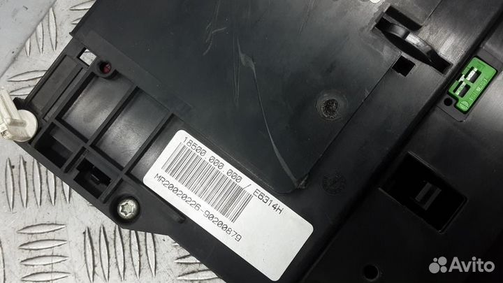 Блок предохранителей BMW 3-Series/M3