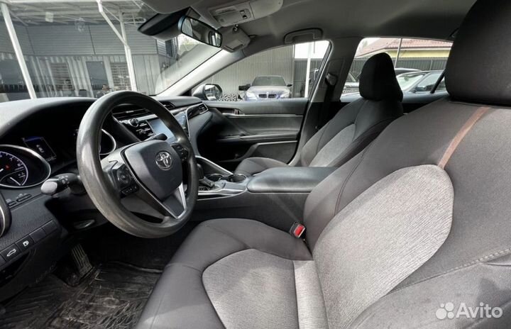 Toyota Camry 2.5 AT, 2018, 136 000 км