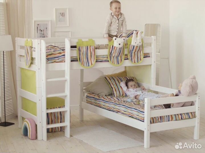 Детская кровать из массива сосны