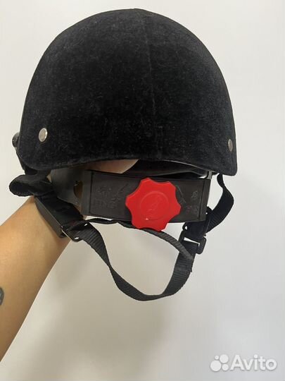 Шлем для верховой езды