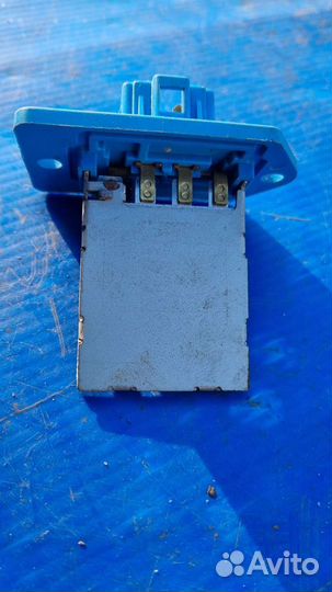 Резистор печки отопителя Kia Rio 4 FB X-Line Рио