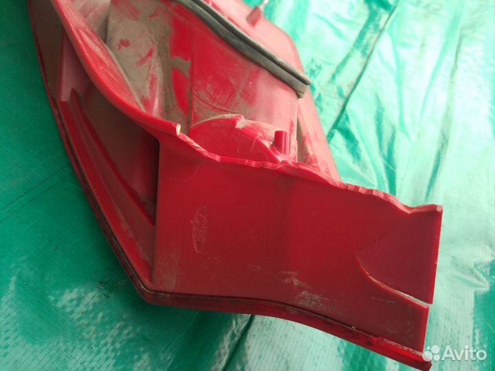 Фонарь Форд Фиеста 6 2008-2013 г