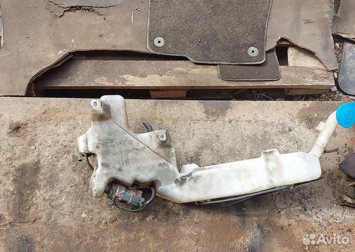 Бачок омывателя Honda CR-V 3 CRV / Хонда црв цр-в