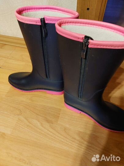 Резиновые сапоги
