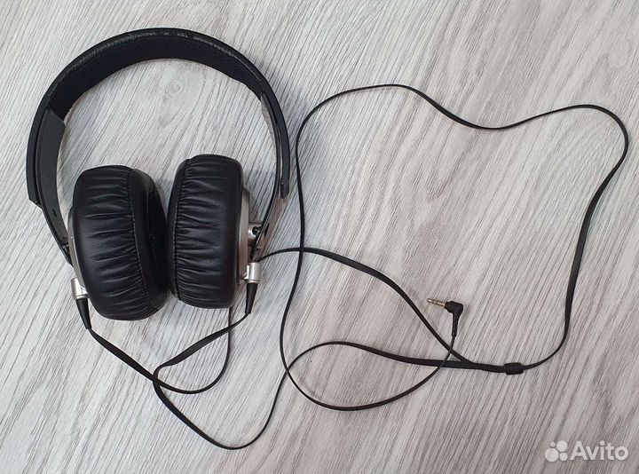 Наушники Sony MDR-XB500