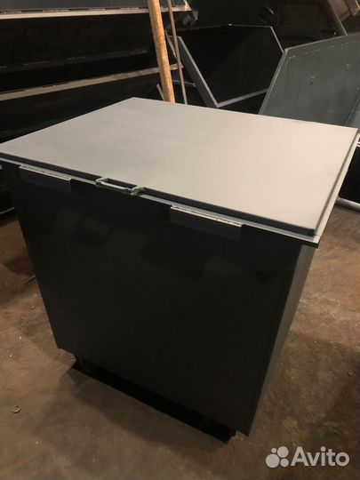 Контейнер для мусора