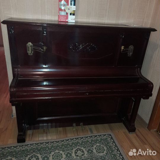 Продаю пианино