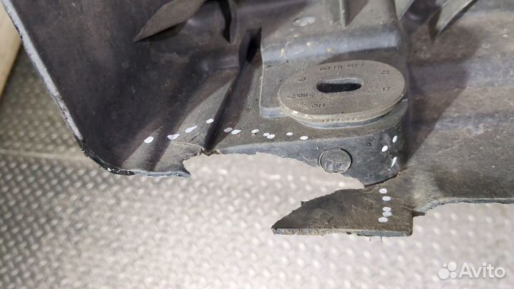 Рамка передняя Volkswagen Passat 6, 2010