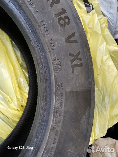 Continental PremiumContact 6 235/60 R18 107V