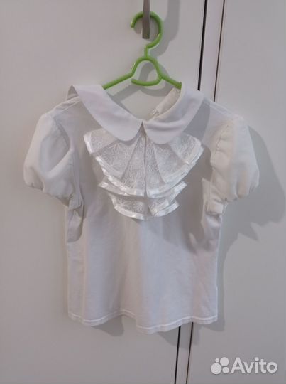 Отдам бесплатно блузки р 116-120