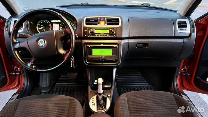 Skoda Fabia 1.6 AT, 2008, 169 000 км