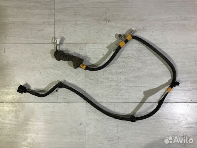 Проводка двери задняя правая peugeot 107 1.0 мт