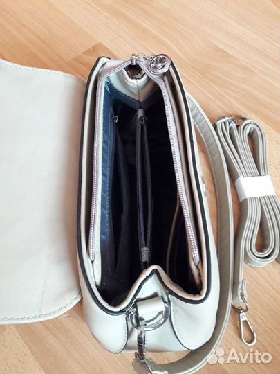 Женская сумочка