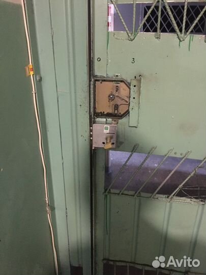 Вскрытие, замена, врезка замков, тамбурные двери