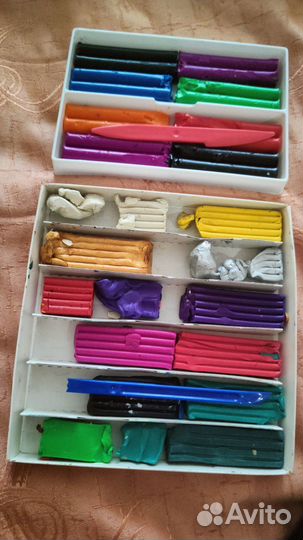 Пластилин в подарок золотой и серебристый