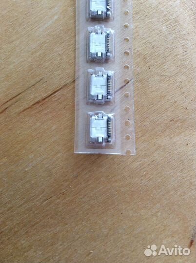 Разъём micro USB