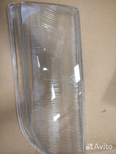 Стекло левой фары одноламповое(polcar) форд сиерра