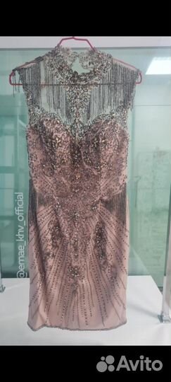 Вечернее платье