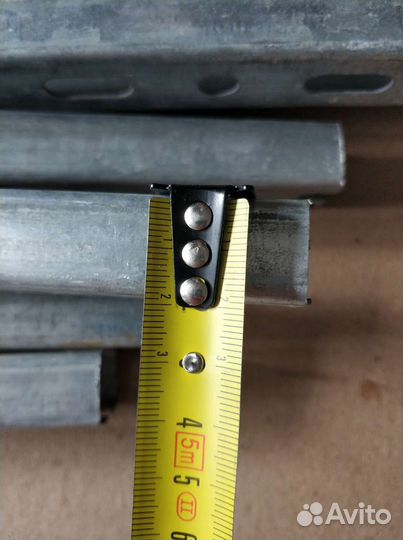 Уголок алюминиевый 4030