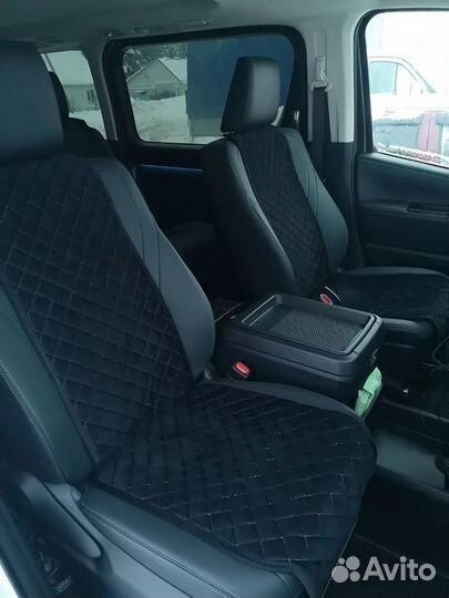 Накидки на сиденья авто. Черн. с бел. строчкой - S