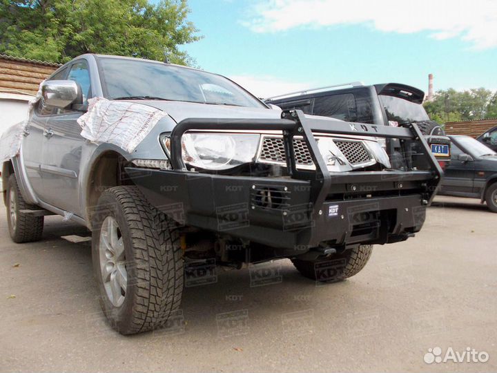 Передний силовой бампер с кенгурином алюминиевый