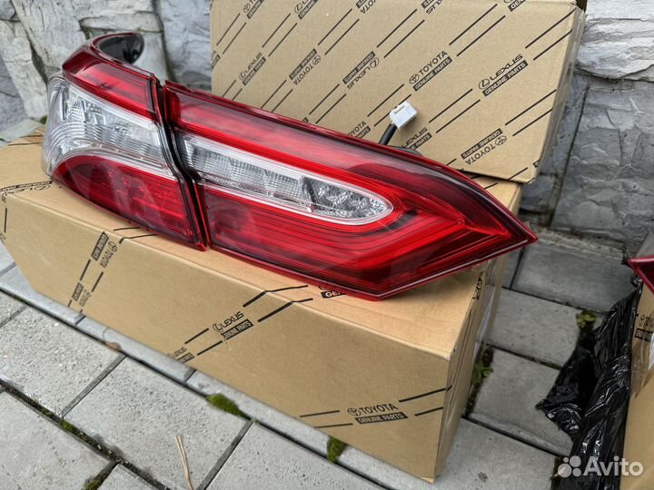 Задние фонари Camry 70 LED