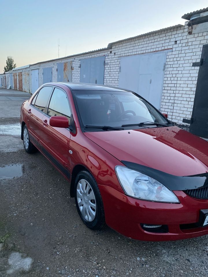 Mitsubishi Lancer: фото владельца
