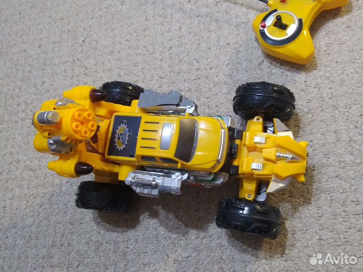 Машина на радиоуправлении